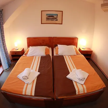 St.florian Szálloda 2*